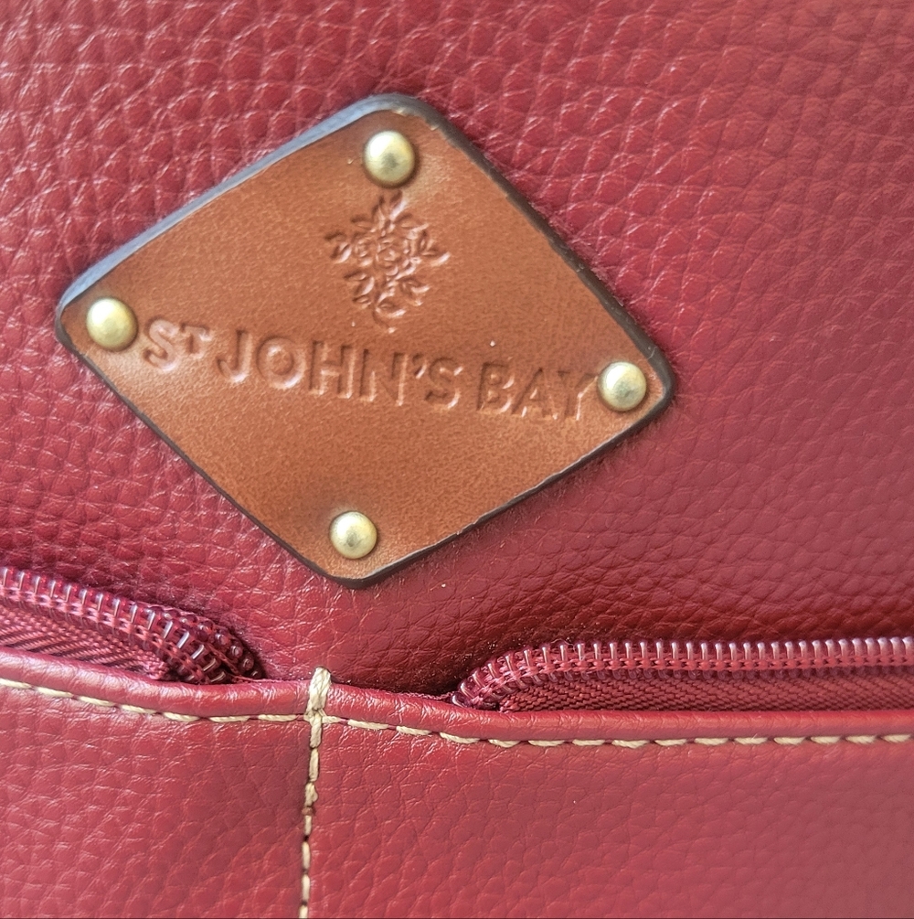 St. John's Bay Red Wine and Brown Shoulder Bag - Picture 7 of 10